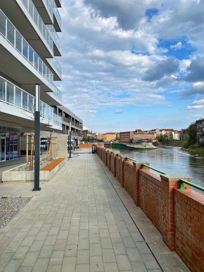 Piekny Apartament Nad Odra W Centrum Wroclawia Экстерьер фото